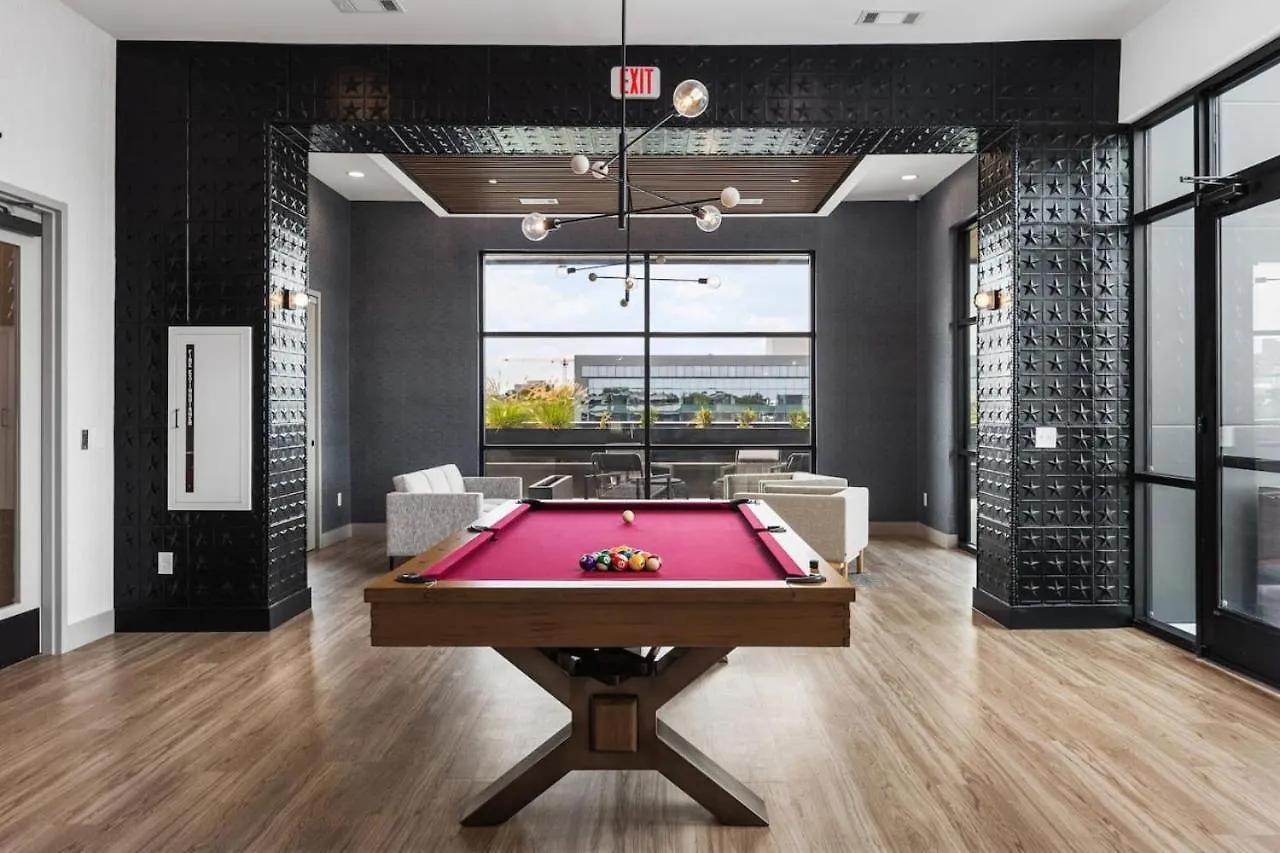 Upscale Music Row Corner Unit With Patio Rooftop With City View And Gym Нэшвилл 0*,  США
