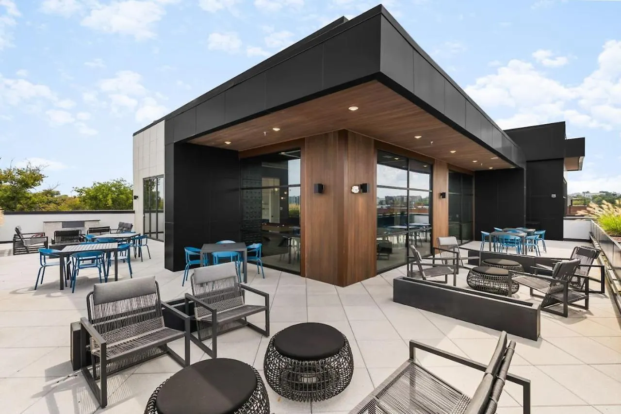 Upscale Music Row Corner Unit With Patio Rooftop With City View And Gym Нэшвилл 0*,